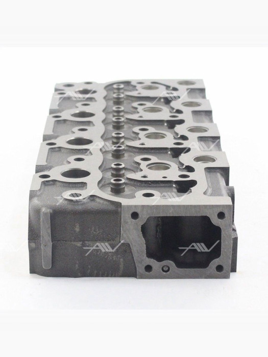 Головка блока цилиндров Kubota V1702 (Кубота)